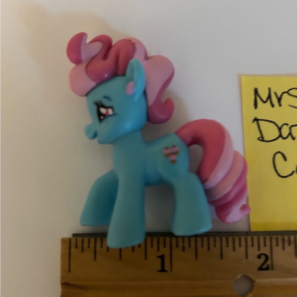 Mrs Dazzle Cake 2” My Little Pony Figurine. Mini Fig collectible